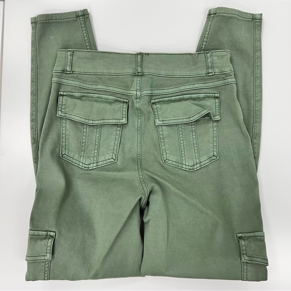 SPANX Stretch Twill Ankle Cargo Pant - Picture 4 of 6